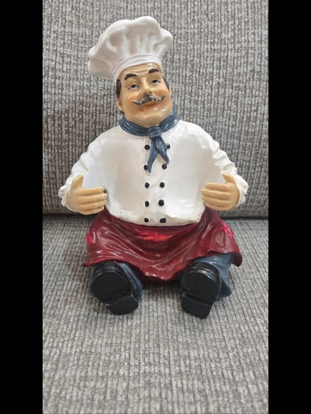 DWK Kitchen Chef Salt & Pepper Holder
